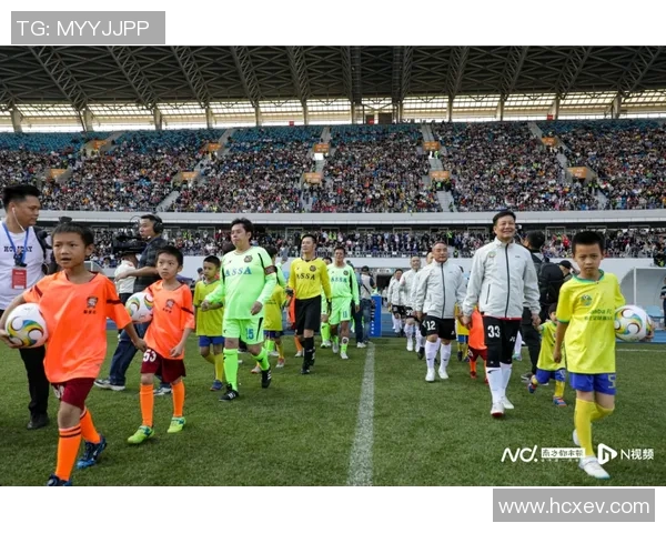 广州足球明星夏俊杰的成长之路与辉煌成就探秘 广州足球明星夏俊杰的成长之路与辉煌成就探秘