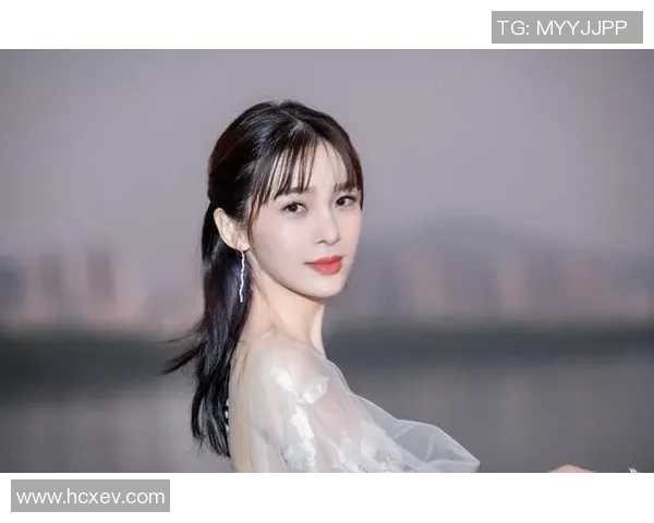 外国足球明星中年转型之路与人生新篇章的探索与思考 外国足球明星中年转型之路与人生新篇章的探索与思考