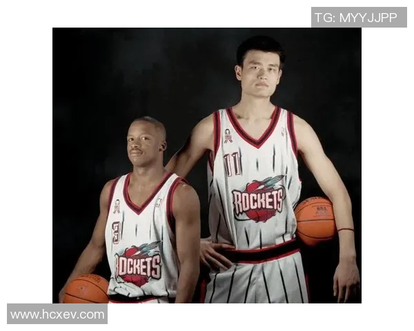 足球明星姚明身高揭秘他在球场上的优势与影响力分析