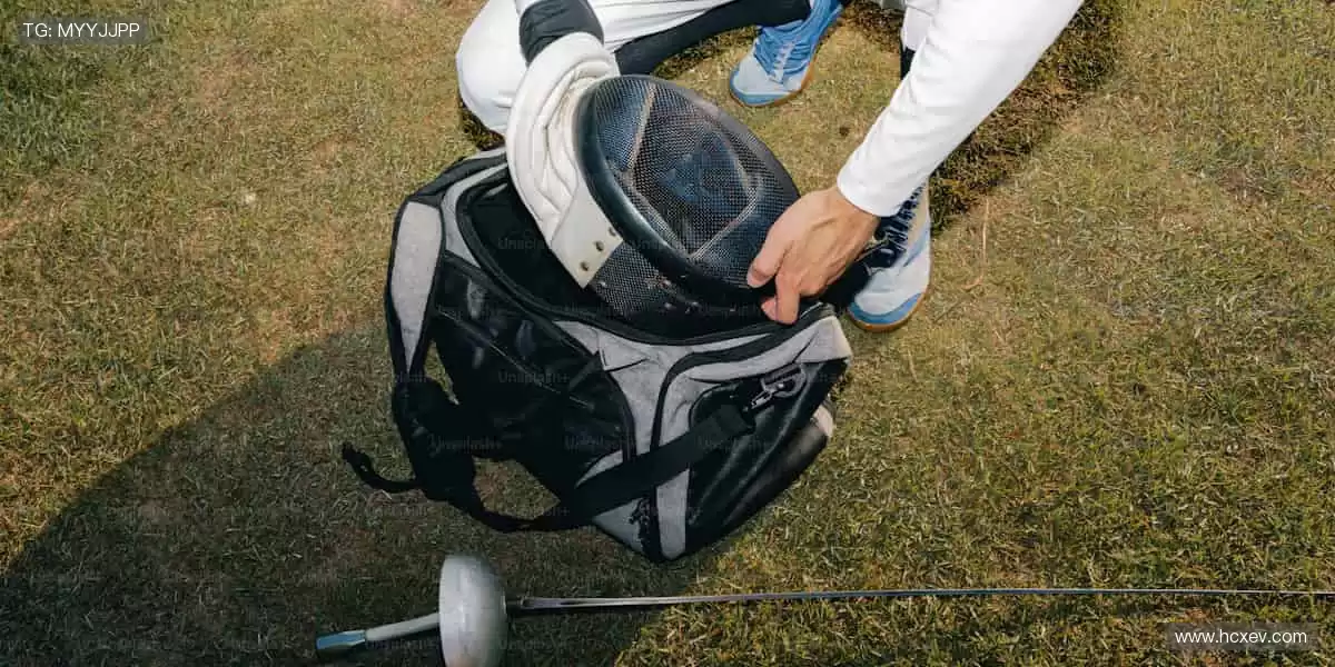 🎁独家周边来袭!限量款球星签名,让热爱触手可及🏅